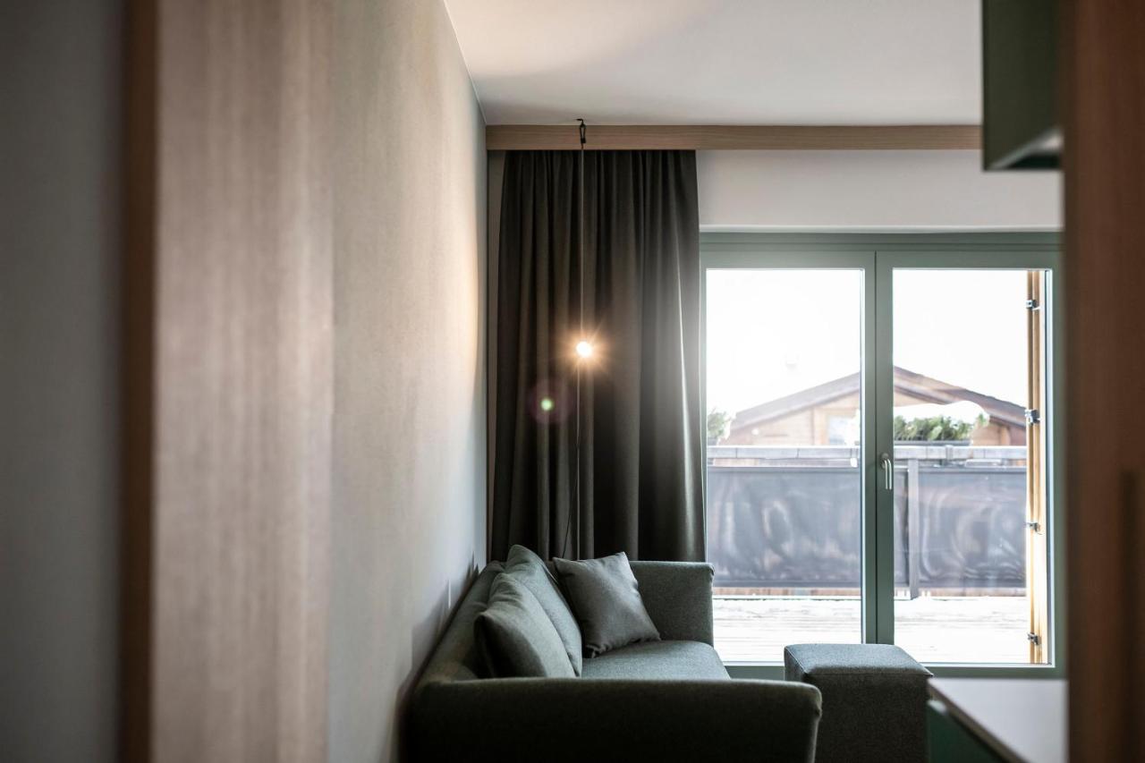 Paramount Alma Suites سيستو المظهر الخارجي الصورة